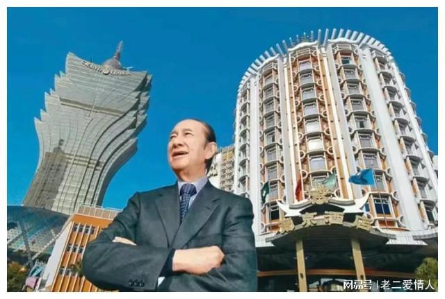 关于!新澳管家婆100%精准图片与2025新澳门正版免费挂牌_哪个将引发更大的变革;引导趋势的事件、搜索解释落实
