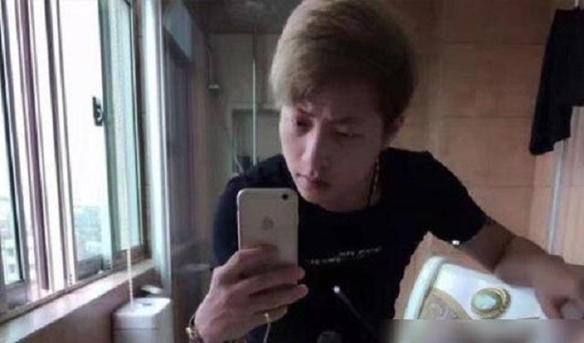 桥洞中的英勇男孩与大哥的生死搏斗